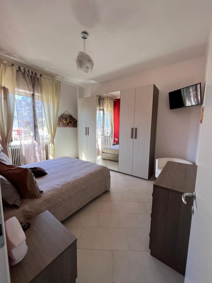 Casa Vacanza Le Mura Специя Экстерьер фото